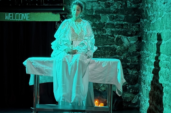 “La véritable histoire d'Orphée et Eurydice” au théâtre de Nesle de Paris