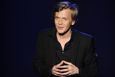 Gagnez vos places pour le spectacle D'Alex Lutz !