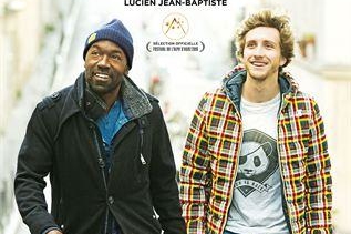 L'humoriste Baptiste Lecaplain et le réalisateur Lucien Jean-Baptiste partagent l'affiche de "Dieumerci"