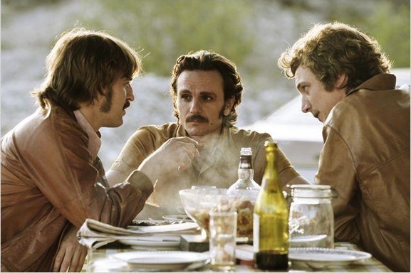 Découvrez "Les Lyonnais" en salles le 30 novembre !