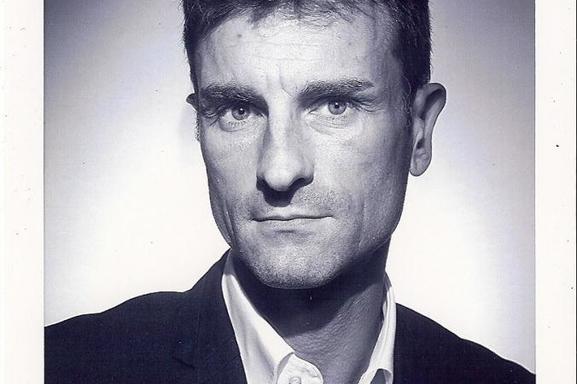 La Nouvelle Dame aux Camélias de Renaud Duval vous emportera dans le voyage intemporel des sentiments