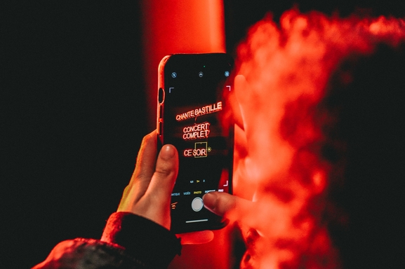 Un Talent Show d’humour pour la Saint-Valentin chez Chante !