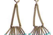 Soyez les premiers à gagner des colliers Laure Mory sur Casting.fr !