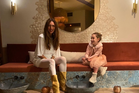 Une idée cadeau pour la fête des mères ? Un Spa en famille : on bulle, on initie les kids au bien-être… Et ça fait du bien !