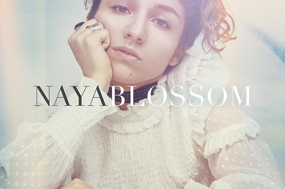 "Blossom", c'est le titre du premier EP de Naya, finaliste de The Voice Kids en 2014