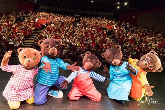 PETIT OURS BRUN, LE SPECTACLE” un spectacle musical, adapté au cinéma pour le plus grand bonheur des petits et des grands.