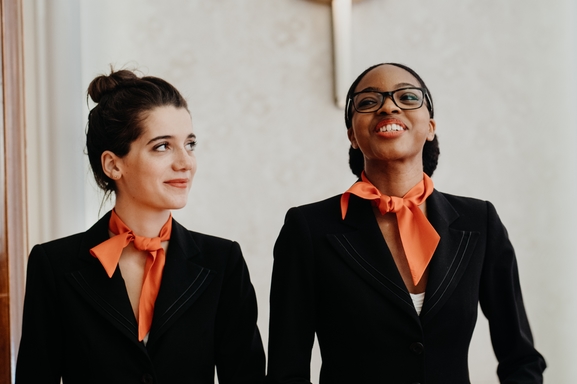 Sybill l’Agence c’est l’agence d’hôtes et hôtesses qui bouleverse les standards et qui offre un savoir-faire inégalable : Intégrez l’agence grâce à Casting.fr !