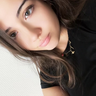 Celia_gls0