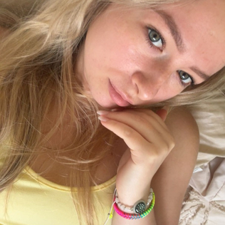 Valeria120307