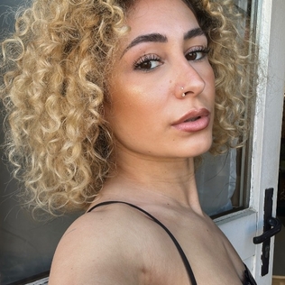 erika_brnb