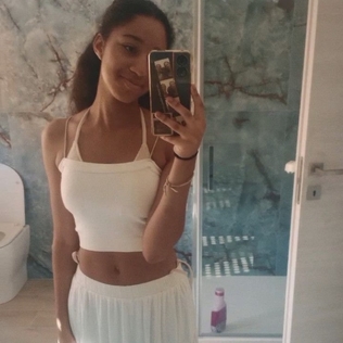 Shaaronn