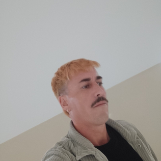 moustache75