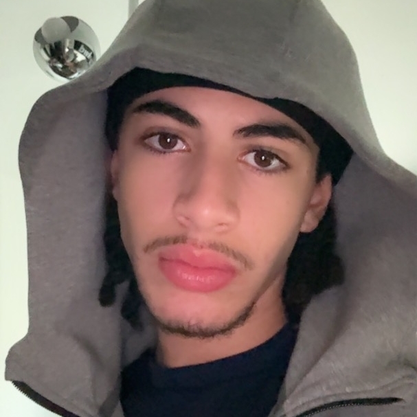 Yani75
