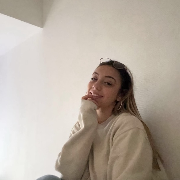 Claudia0