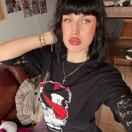 Robynguerra