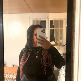 Amia_74