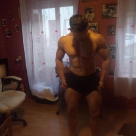 Alex80