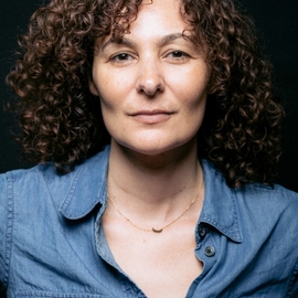 ElisaB