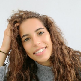Bouchra09