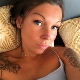 lauramorel2411