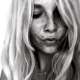 Amandinedoll