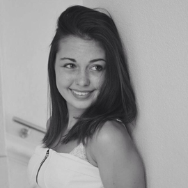 kelyane21