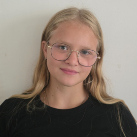 Lenka02