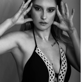 Esti34