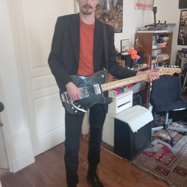 Raphjapanguitar