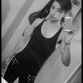 Prettyloveboy