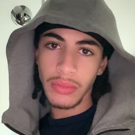 Yani75