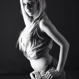 Elodie01model