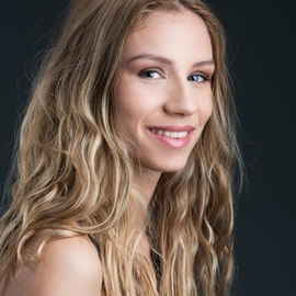 AlexiaS