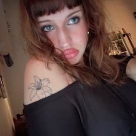 Robynguerra