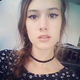 Daphne7