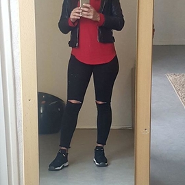Sanela27