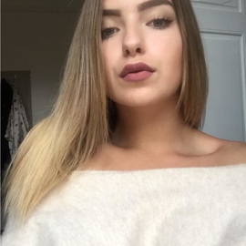 amaryllisbecam