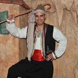 Elyes