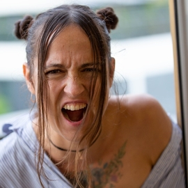 DarynaLove
