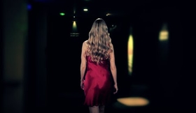 Amoureuse de l'amour - KAROLEEN