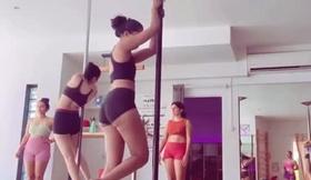 Pole dance 2