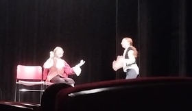 Courte pièce de théâtre en trio