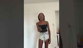 Video de chant en anglaisgrease Célia 27 ans