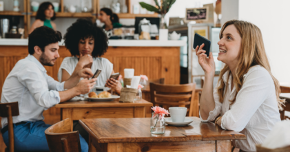 Casting comédien et comédienne entre 18 et 25 ans pour projet audiovisuel hôtellerie et restauration