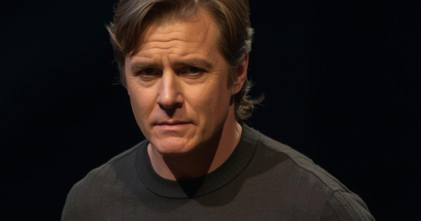 Casting comédien de 30 ans et plus pour rôle dans une pièce de théâtre