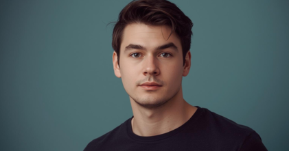 Casting homme petit d'environ 30 ans pour silhouette dans vidéo YouTube