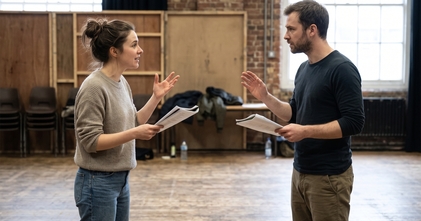 CASTING URGENT comédien ou comédienne entre 25 et 35 ans pour une pièce de théâtre de comédie