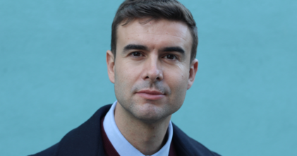 Casting homme entre 30 et 55 ans pour doublure dans film plateforme