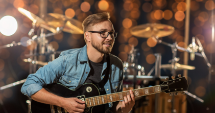 Casting comédien et musicien entre 20 et 30 ans pour rôle dans spectacle musical