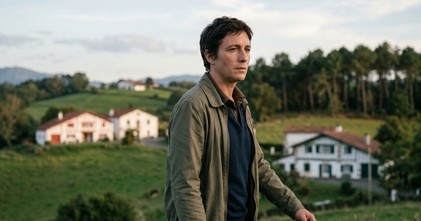 Casting homme ou femme entre 30 et 45 ans pour silhouette muette dans série tournée au Pays Basque
